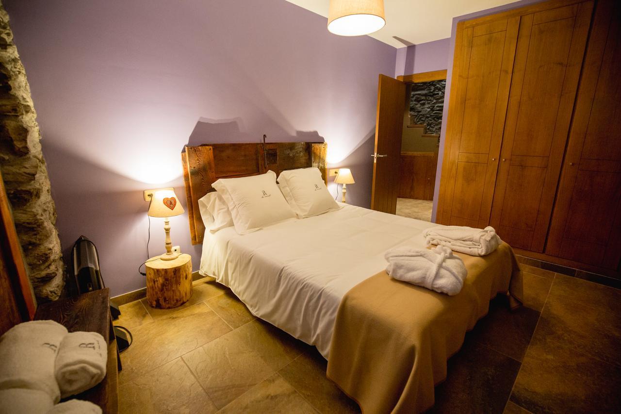 R De Rural - Casa Rural De Les Arnes เอิงคาม ภายนอก รูปภาพ